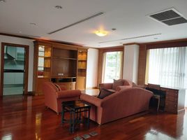 2 Schlafzimmer Appartement zu vermieten im Sawang Apartment, Thung Mahamek