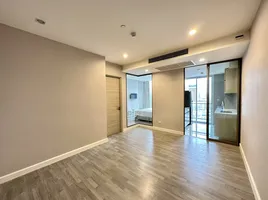 1 Schlafzimmer Appartement zu verkaufen im The Room Sathorn-TanonPun, Si Lom