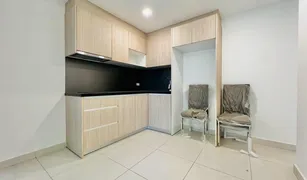 Кондо, 2 спальни на продажу в Nong Prue, Паттайя Laguna Beach Resort 2