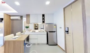 Пентхаус, 1 спальня на продажу в Khlong Toei Nuea, Бангкок Interlux Premier Sukhumvit 13