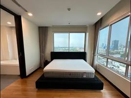 3 Bedroom Condo for rent at The Lofts Yennakart, Chong Nonsi