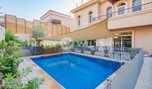 4 Schlafzimmern Villa zu verkaufen in , Abu Dhabi Gardenia