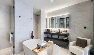 2 Bedrooms Condo for sale in Si Lom, Bangkok Tait Sathorn 12