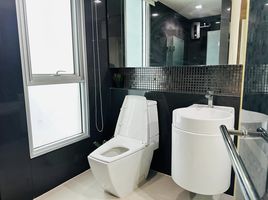 2 Schlafzimmer Appartement zu vermieten im Rhythm Sukhumvit 50, Phra Khanong