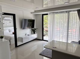 1 Schlafzimmer Appartement zu verkaufen im Rawai Beach Condominium, Rawai, Phuket Town