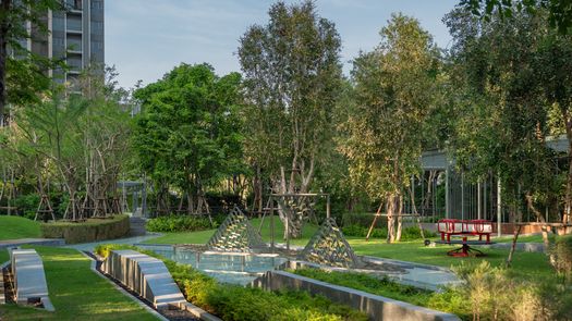 Photo 1 of the Communal Garden Area at Whizdom Connect Sukhumvit