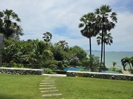 1 Bedroom Condo for sale at The Palm Wongamat, Na Kluea