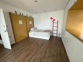 2 Schlafzimmer Wohnung zu verkaufen im Baan Lonsai Beachfront, Nong Kae