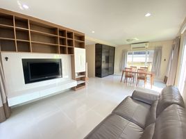 3 Bedroom House for sale at Passorn Prestige Luxe Pattanakarn, Suan Luang