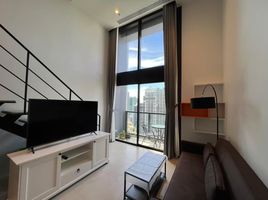 1 Schlafzimmer Wohnung zu vermieten im The Lofts Silom, Si Lom, Bang Rak