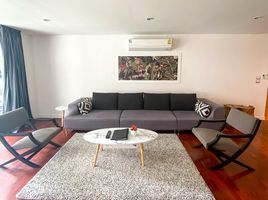 3 Bedroom Condo for rent at Benviar Tonson Residence, Lumphini, Pathum Wan