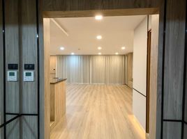 3 Schlafzimmer Appartement zu vermieten im Somkid Gardens, Lumphini