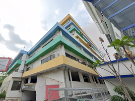 5,866 Sqft Office for rent at The Modern Group Tower, Bang Talat, Pak Kret, Nonthaburi
