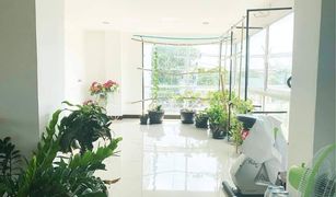 3 Bedrooms Townhouse for sale in Dokmai, Bangkok 