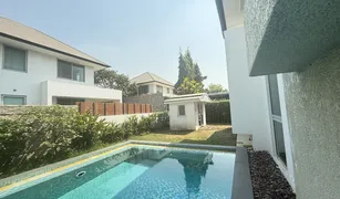 4 Bedrooms House for sale in Don Mueang, Bangkok Hyde Park Vibhavadi