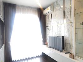 1 Schlafzimmer Appartement zu verkaufen im C Ekkamai, Khlong Tan Nuea