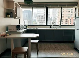 2 спален Кондо в аренду в Beverly Tower Condo, Khlong Toei Nuea