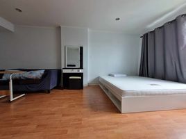 1 Schlafzimmer Wohnung zu verkaufen im Lumpini Ville Ramkhamhaeng 44, Hua Mak, Bang Kapi