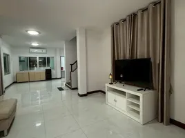 บ้านเดี่ยว 3 ห้องนอน ให้เช่า ในโครงการ Phanason Villa (Borae), วิชิต, เมืองภูเก็ต
