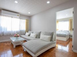 2 Schlafzimmer Wohnung zu vermieten im 49 Suite, Khlong Tan Nuea