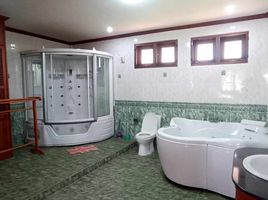 5 Schlafzimmer Villa zu vermieten in Mae Hia, Mueang Chiang Mai, Mae Hia
