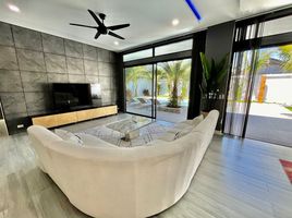 4 Bedroom Villa for sale in Thailand, Rawai, Phuket Town, Phuket, Thailand