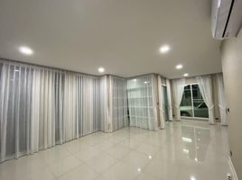 5 Bedroom House for rent at Blue Lagoon 2, Dokmai