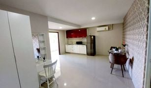 Кондо, 1 спальня на продажу в Na Chom Thian, Паттайя Grand View Condo Pattaya