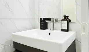 Studio Condo for sale in Sam Sen Nok, Bangkok Atmoz Ratchada - Huaikwang