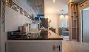 Кондо, 2 спальни на продажу в Nong Prue, Паттайя The Twin Tower jomtien