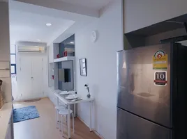 Студия Кондо в аренду в The Alcove Thonglor 10, Khlong Tan Nuea, Щаттхана, Бангкок, Таиланд