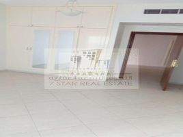 3 Bedroom Apartment for sale at Al Noor Tower, Khalifa Street