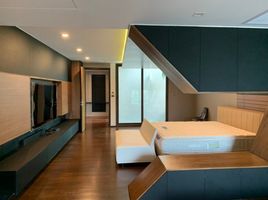 3 Bedroom Apartment for rent at Baan Lux-Sathon, Chong Nonsi