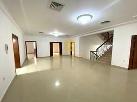 6 Bedroom Villa for sale at Binal Jesrain, 