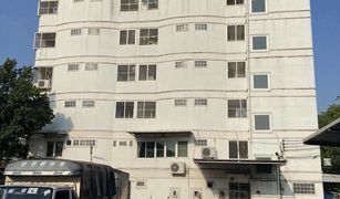 ขายโรงแรม 100 ห้องนอน ใน ลาดพร้าว, กรุงเทพมหานคร 