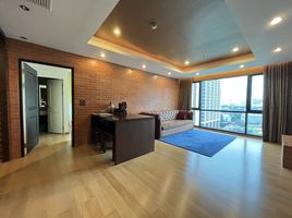 1 Bedroom Condo for sale at Noble Reflex, Sam Sen Nai