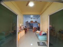 5 Bedroom Whole Building for sale in Wat Mangkon Kamalawat, Pom Prap, Chakkrawat
