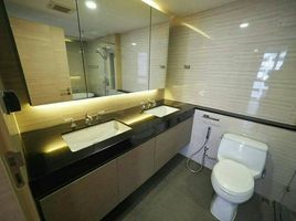 2 Bedroom Apartment for rent at Klass Langsuan, Lumphini