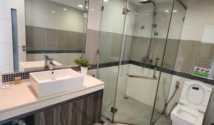 Studio Condo for sale in Na Kluea, Pattaya Wongamart Exclusive Place