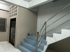 2 Schlafzimmer Reihenhaus zu vermieten im Fueang Fa Villa 9 Phase 1, Phraeksa Mai, Mueang Samut Prakan, Samut Prakan, Thailand