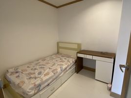 3 Schlafzimmer Appartement zu vermieten im Baan Suanpetch, Khlong Tan Nuea