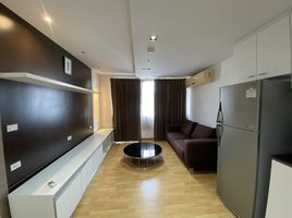 Studio Appartement zu vermieten im Nantiruj Tower, Khlong Toei