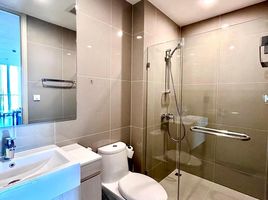 2 Bedroom Condo for sale at Noble Recole, Khlong Toei Nuea