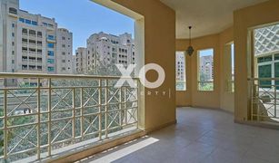 2 Schlafzimmern Appartement zu verkaufen in Shoreline Apartments, Dubai Al Anbara