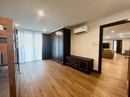 3 Bedroom Apartment for sale at Acadamia Grand Tower, Khlong Tan Nuea