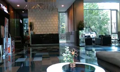写真 3 of the Reception / Lobby Area at Thru Thonglor