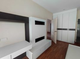 2 Schlafzimmer Wohnung zu verkaufen im The Green Places Condominium, Ratsada