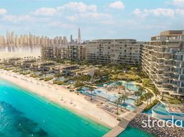 2 Bedroom Condo for sale at Ellington Beach House, The Crescent, Palm Jumeirah