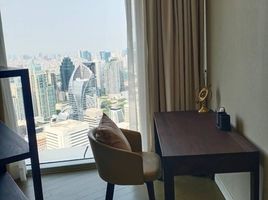 2 Schlafzimmer Wohnung zu vermieten im Magnolias Ratchadamri Boulevard, Lumphini, Pathum Wan, Bangkok