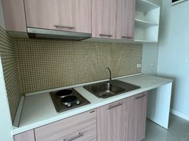 2 Bedroom Condo for sale at The Mark Ratchada-Airport Link, Makkasan